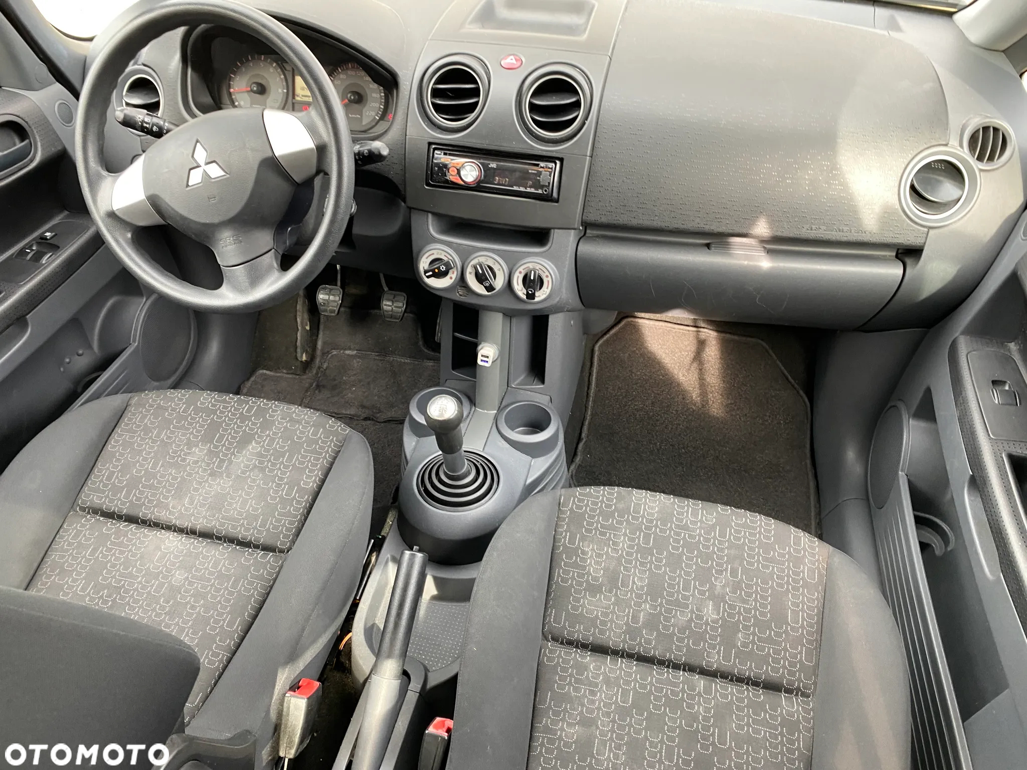 Mitsubishi Colt 1.1 ClearTec Edition - 17