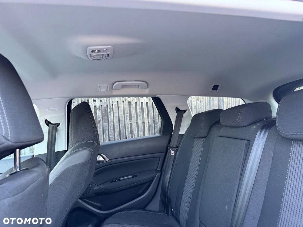 Peugeot 308 - 18