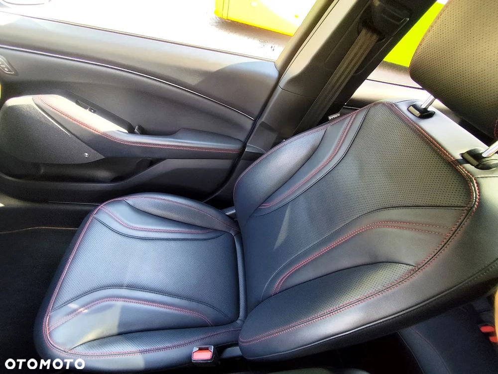 Ford Mustang Mach-E 91 kWh AWD Premium - 26