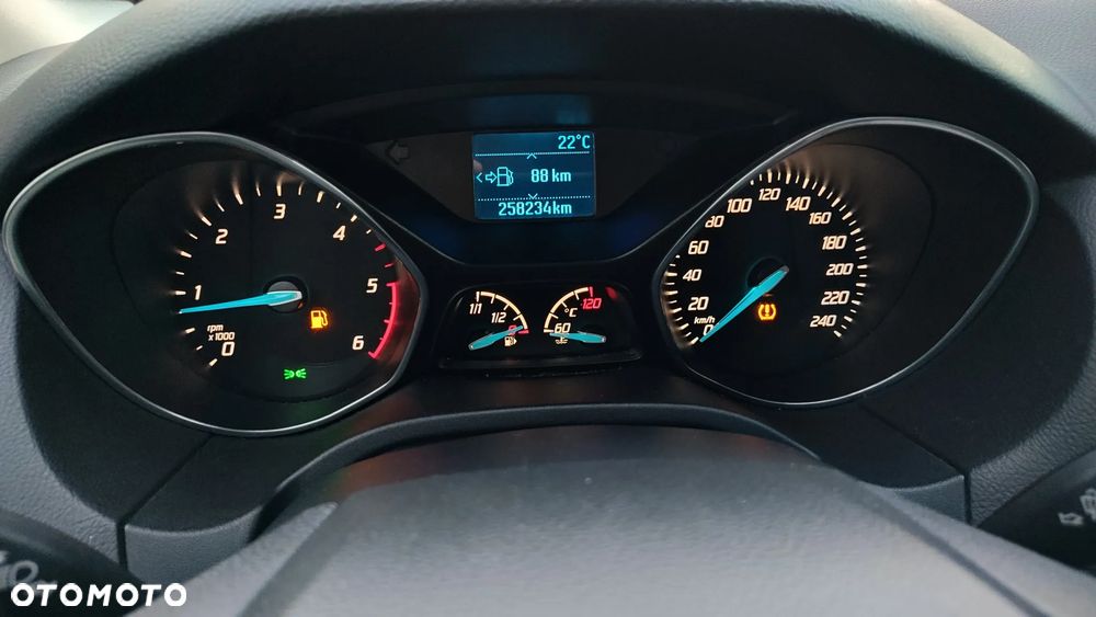 Ford Focus 1.6 TDCi DPF Ambiente - 18