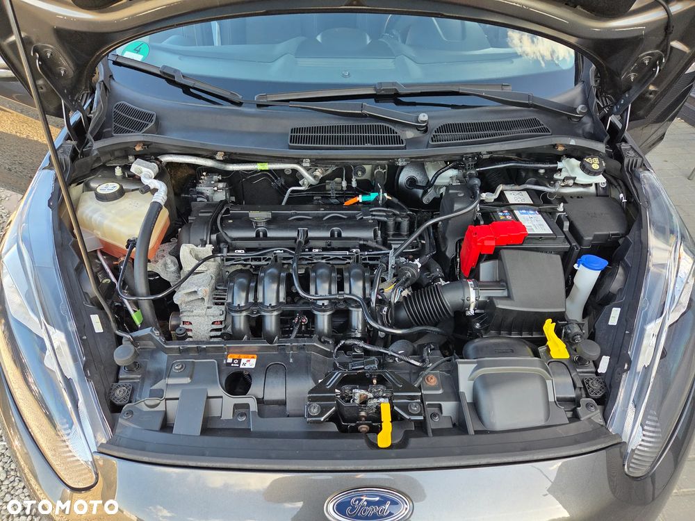 Ford Fiesta 1.25 SYNC Edition - 24