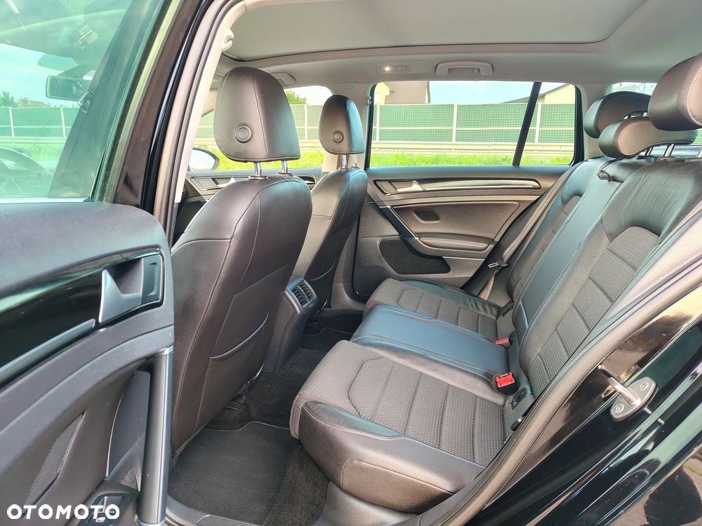 Volkswagen Golf 1.4 TSI BMT Highline DSG - 24