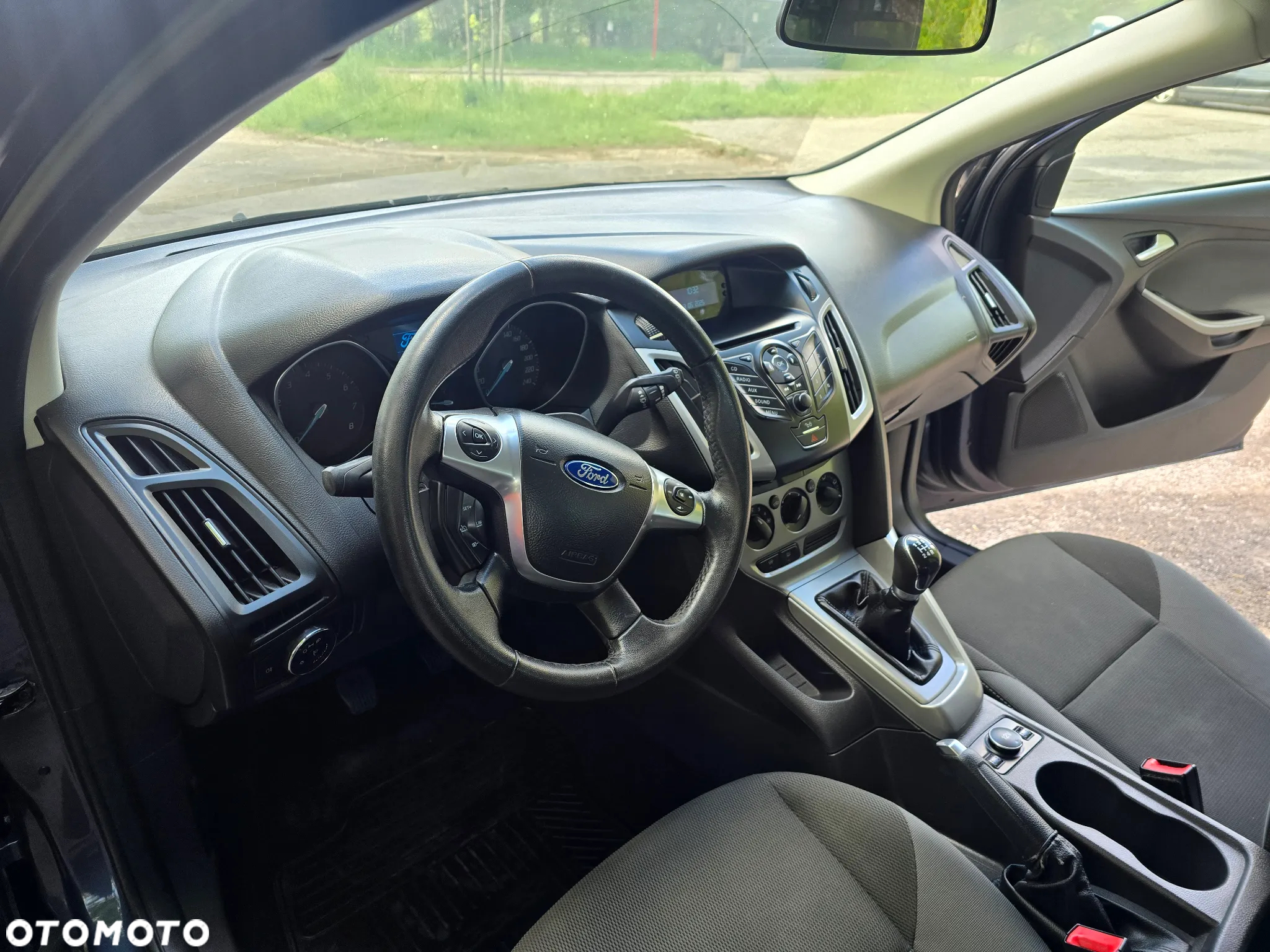 Ford Focus 1.6 FF Ambiente - 35