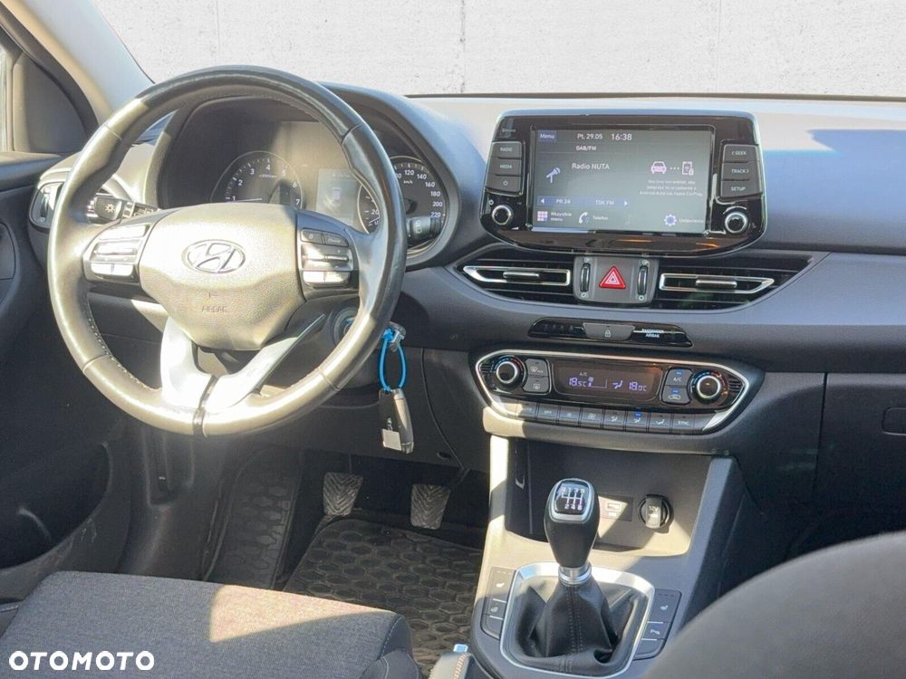 Hyundai i30 1.5 DPI Comfort - 18