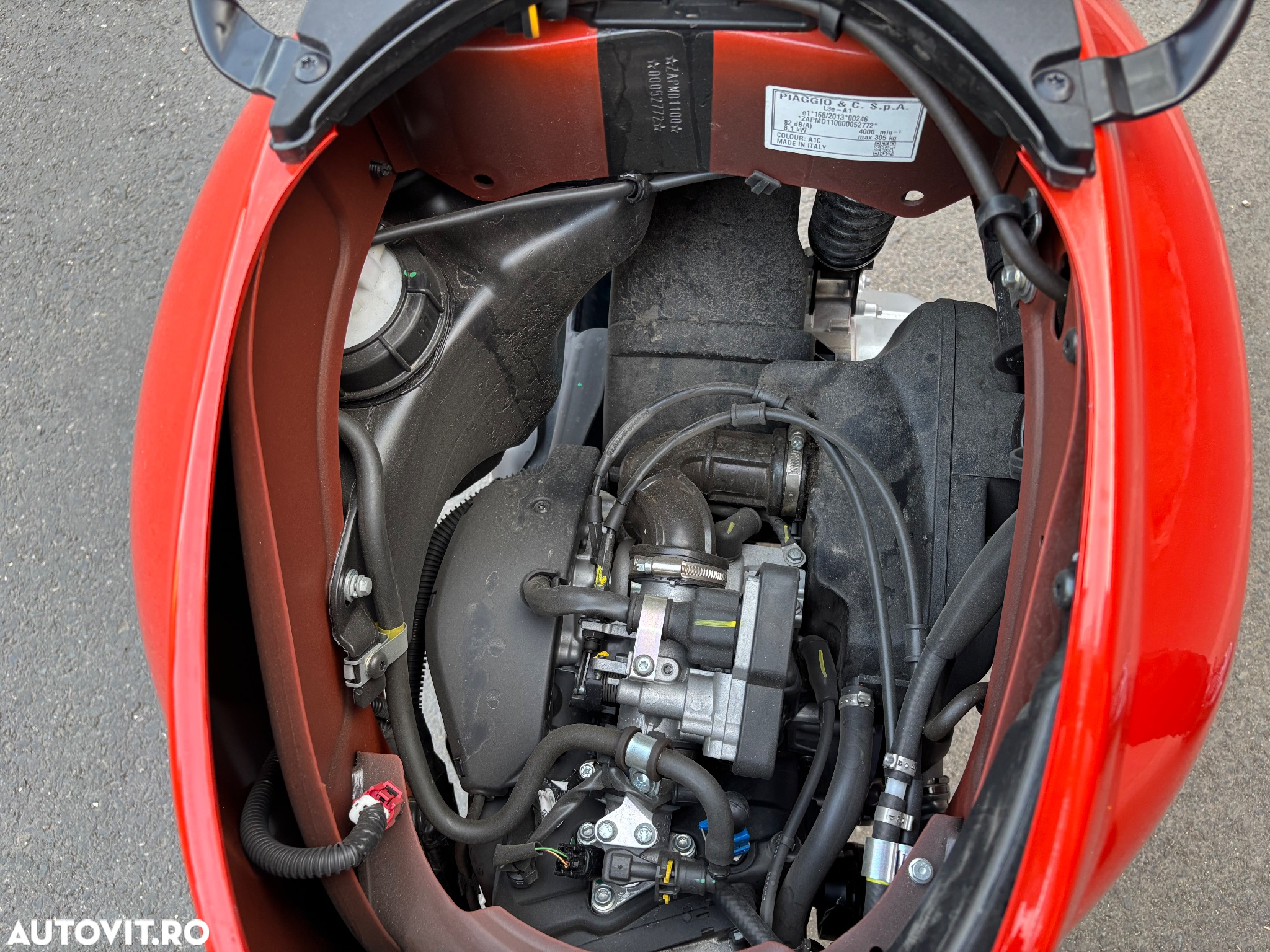 Vespa Primavera 125 - 13