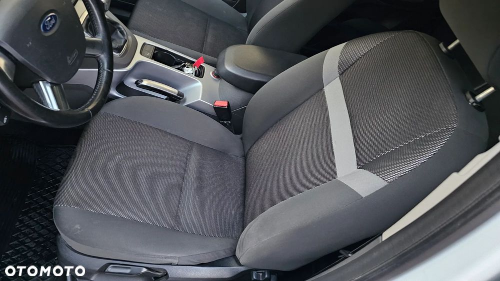 Ford Kuga 2.0 TDCi 2x4 Trend - 37