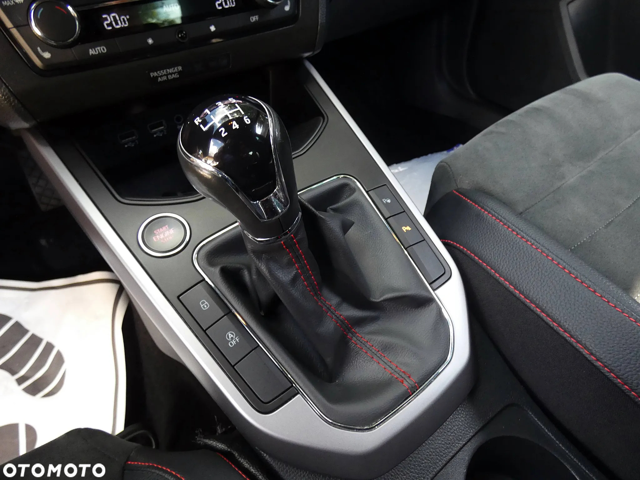 Seat Arona - 20