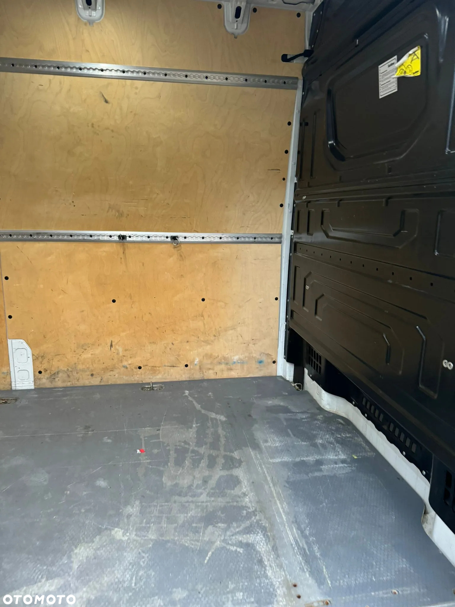 Volkswagen Crafter - 6