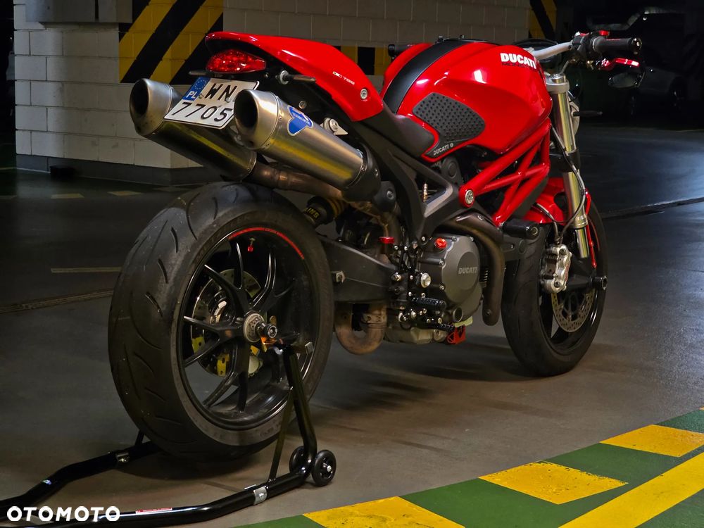 Ducati Monster - 1