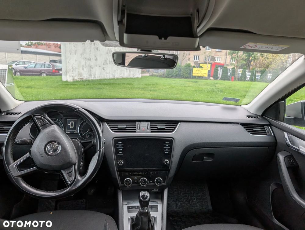 Skoda Octavia 1.6 TDI Ambition - 9