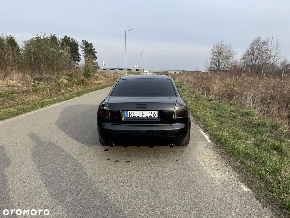 Audi A4 Limousine 1.8T - 6
