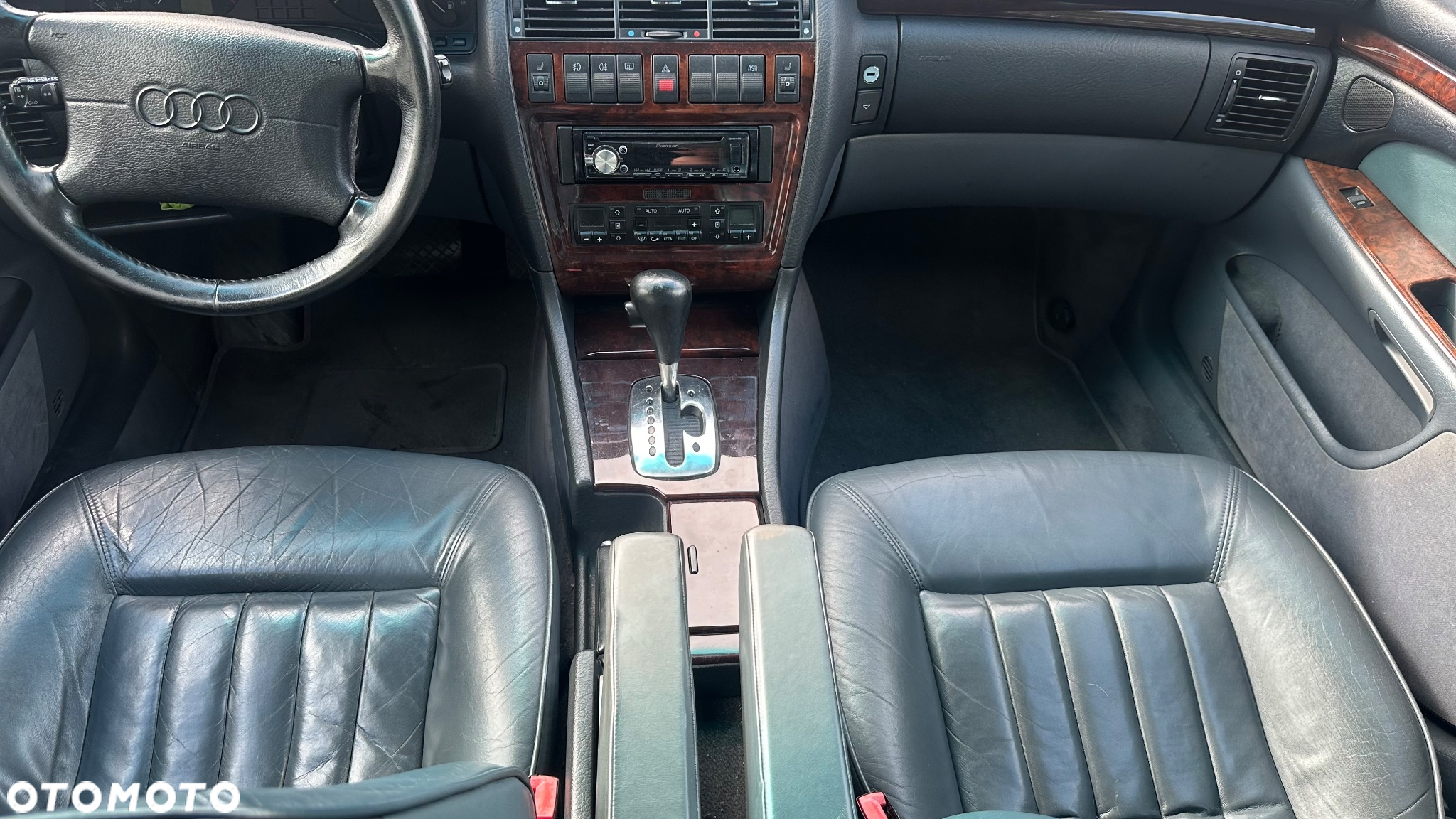 Audi A8 3.7 Tiptronic - 12