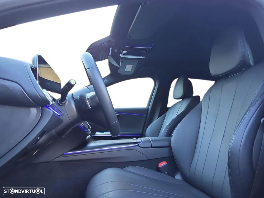 Mercedes-Benz E 220 d - 12