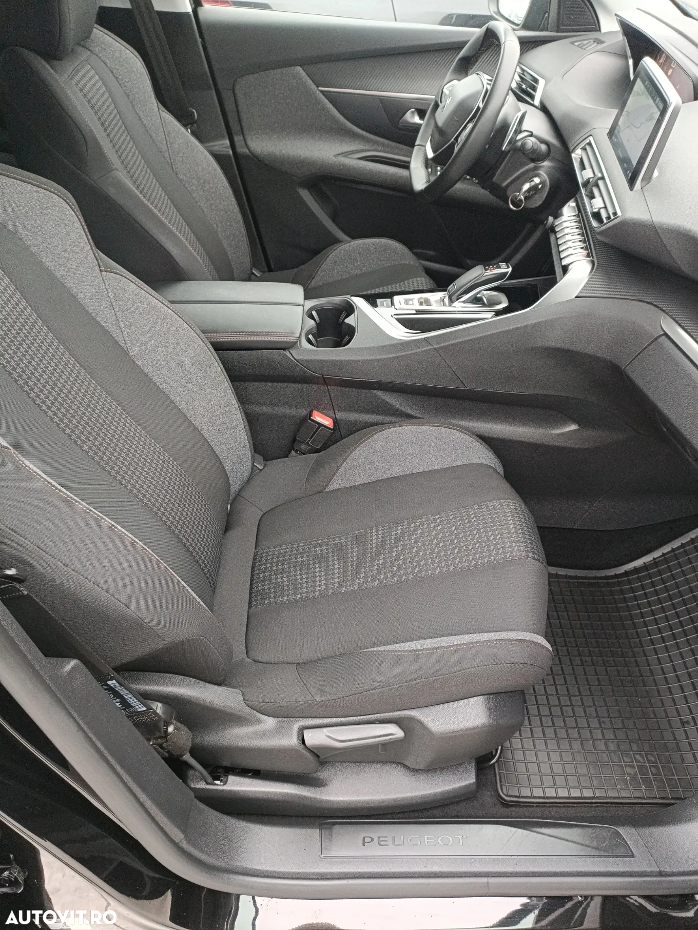 Peugeot 3008 BlueHDi 130 Stop & Start EAT8 Active Business-Paket - 12