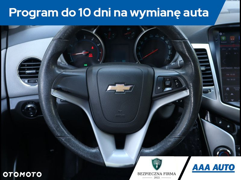 Chevrolet Cruze - 19