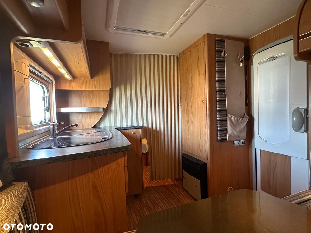 Burstner 460 TS BELCANTO z przedsionkiem Isabella i napędem !!! - 14