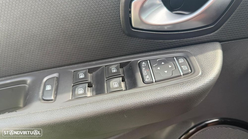 Renault Clio 0.9 TCe Limited Edition - 40