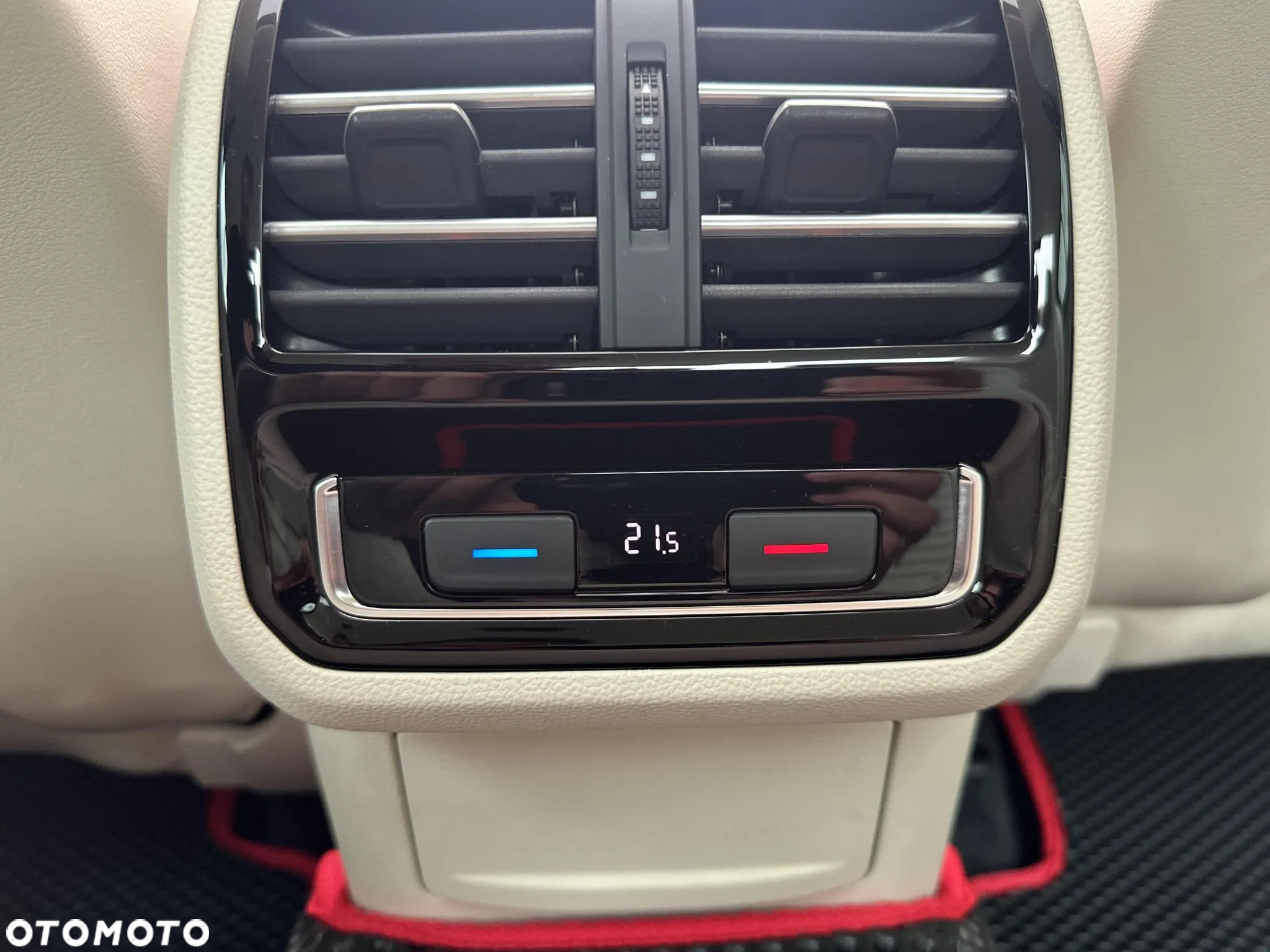 Volkswagen Passat 2.0 TSI BMT 4Mot Highline DSG - 12