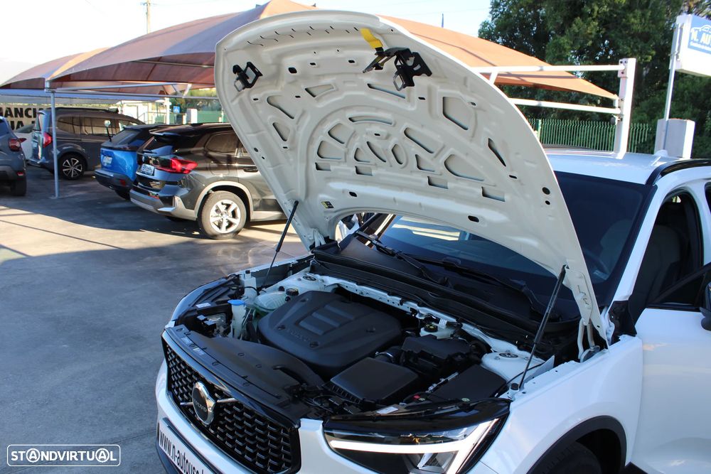Volvo XC 40 1.5 T2 Plus Dark Auto - 12