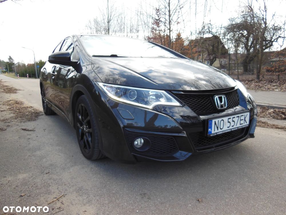 Honda Civic 1.6 i-DTEC Executive Black Edition - 6