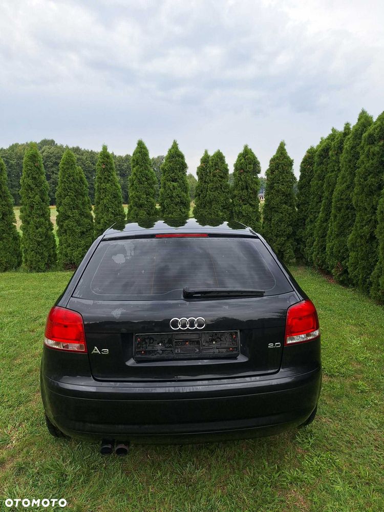 Audi A3 Sportback - 3