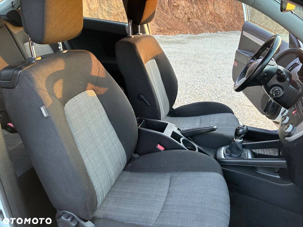 Kia Ceed 1.4 CVVT Attract - 16