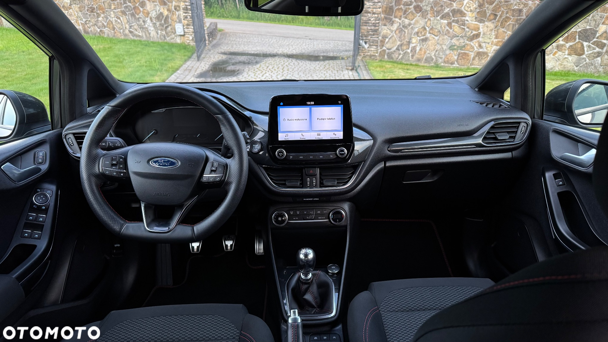 Ford Fiesta 1.0 EcoBoost S&S TITANIUM X - 18