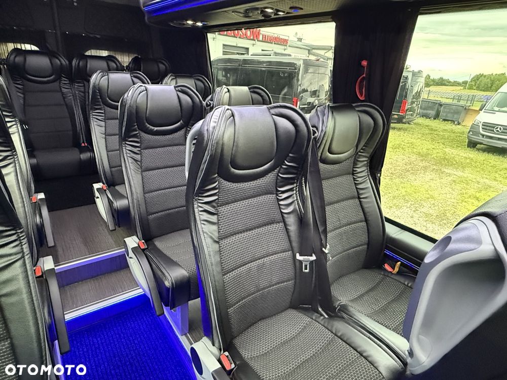 Mercedes-Benz Sprinter 519 Panoramic Line | JD - 20
