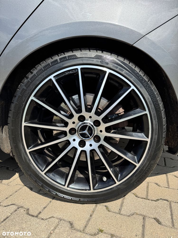 Mercedes-Benz CLA 250 4-Matic Edition 1 7G-DCT - 11