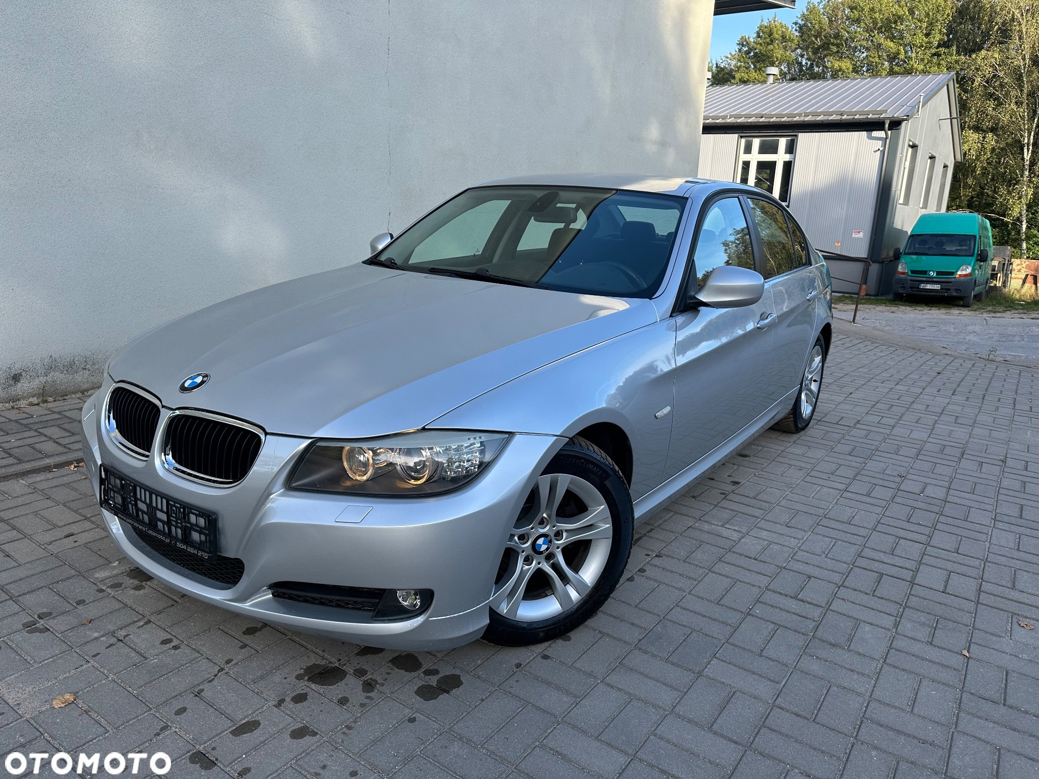 BMW Seria 3 318i - 17