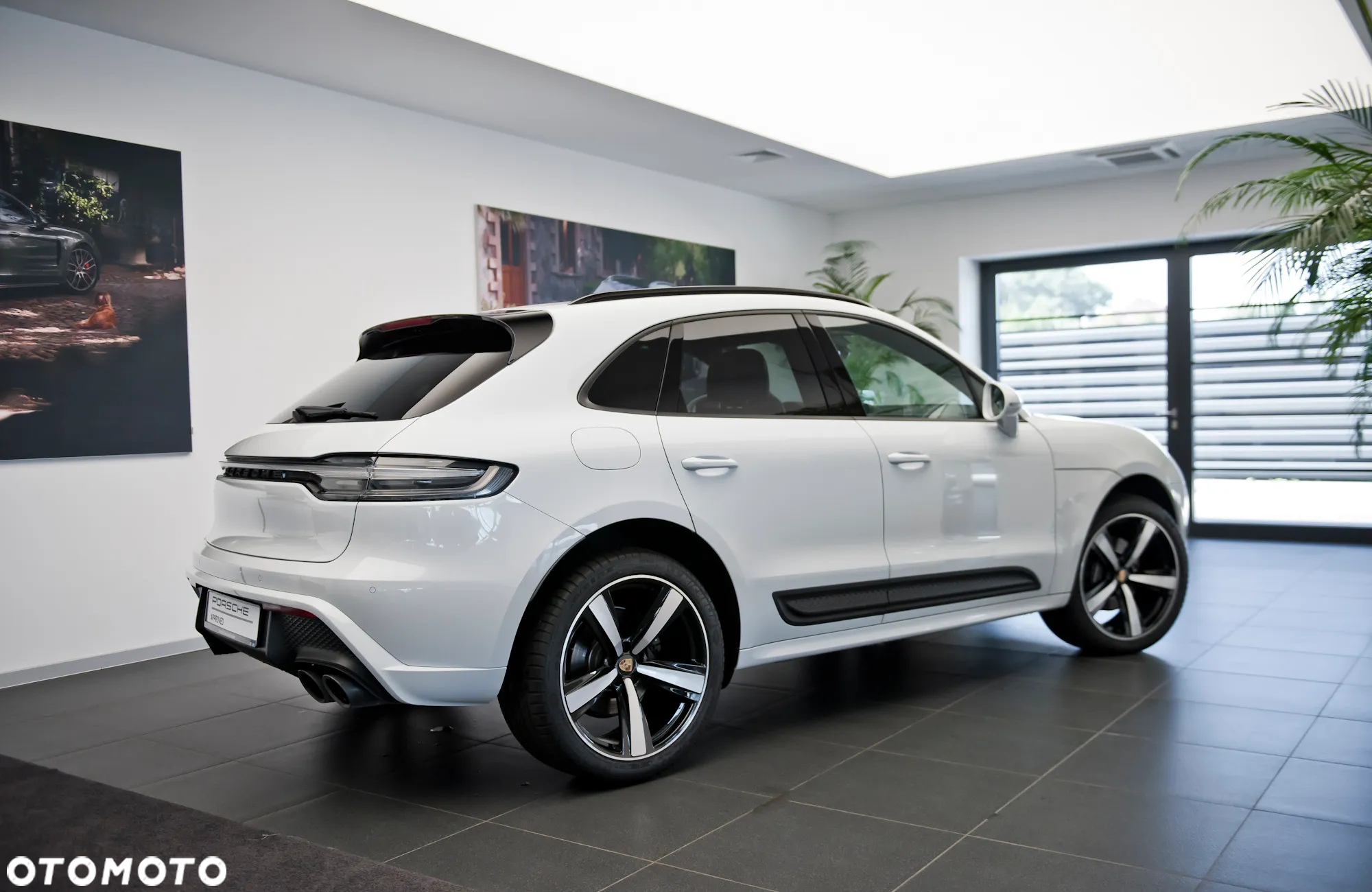 Porsche Macan Standard - 3