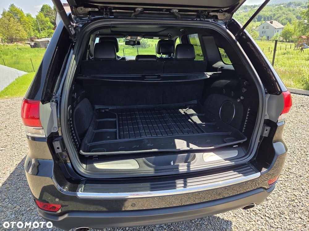Jeep Grand Cherokee - 8