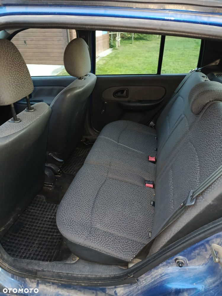 Renault Clio 2007 photo 5