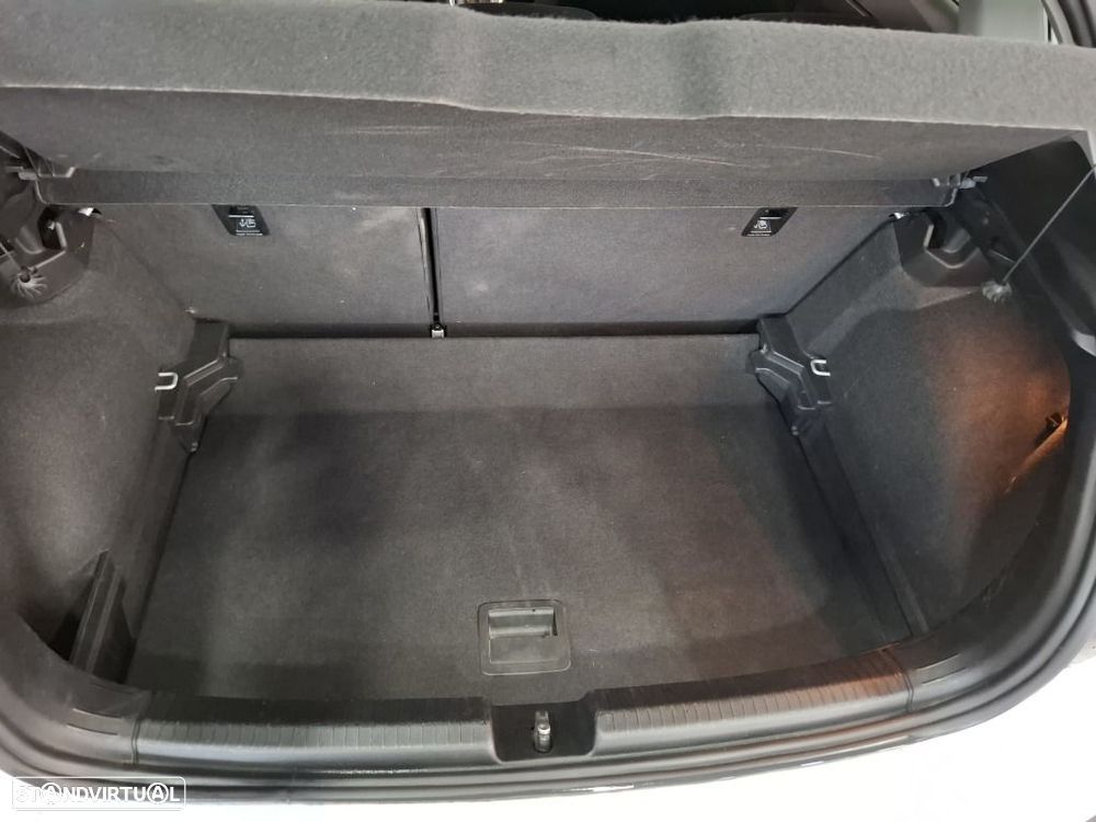 VW Polo 1.0 TSI Urban DSG - 24