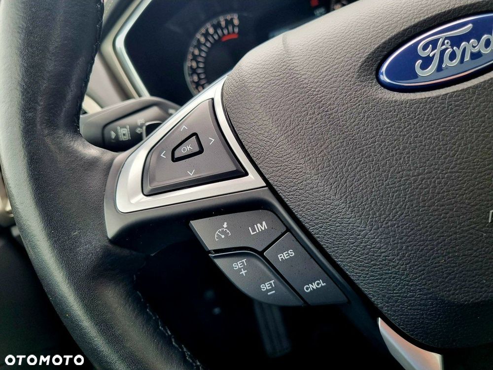 Ford Mondeo 2.0 EcoBoost STart-Stopp Autom Vignale - 22