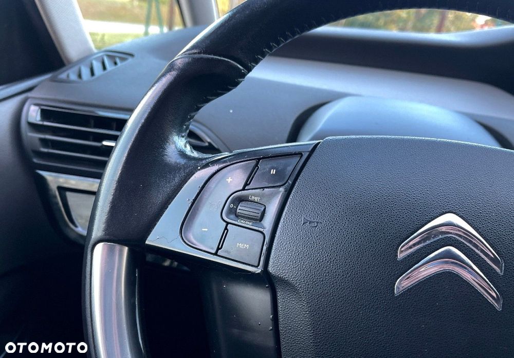 Citroën C4 Grand Picasso - 24