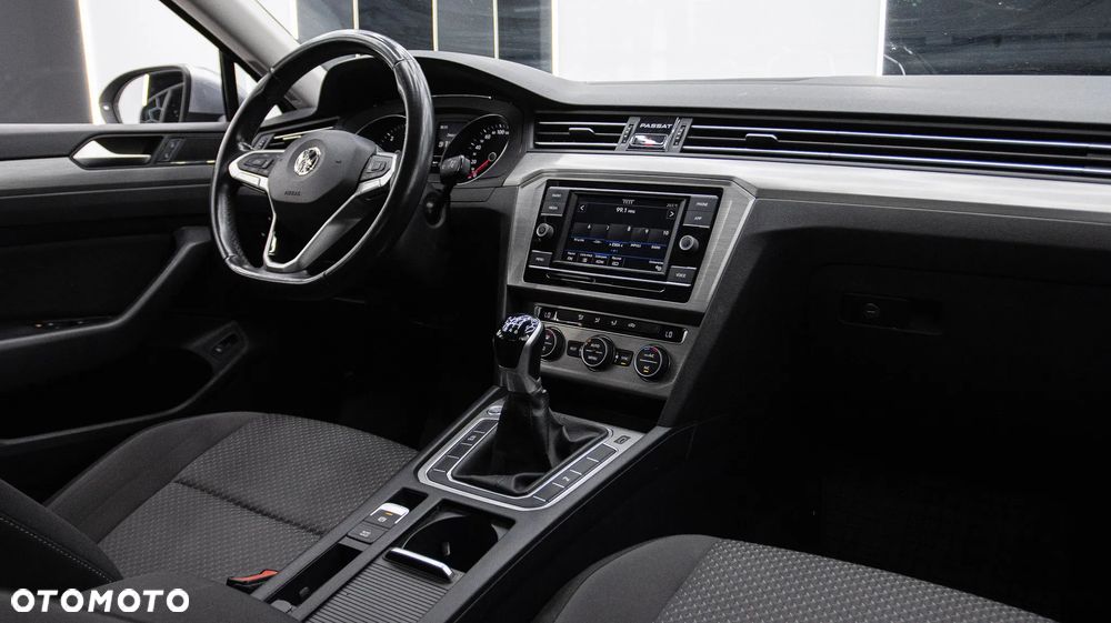 Volkswagen Passat 2.0 TDI EVO Essence - 12