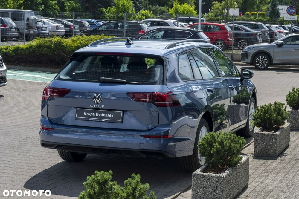 Volkswagen Golf - 9