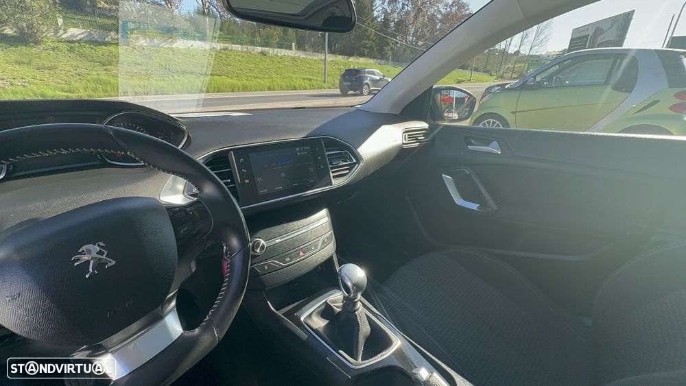 Peugeot 308 SW 1.5 BlueHDi Style - 6