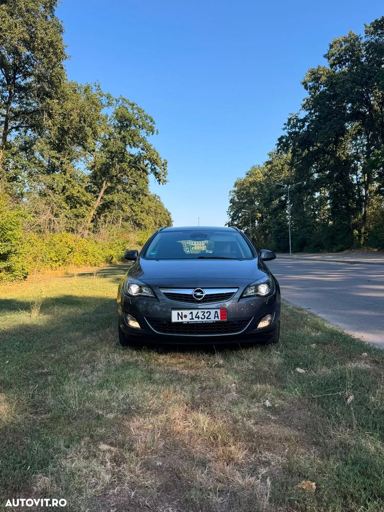 Opel Astra 1.7 CDTI Cosmo - 19