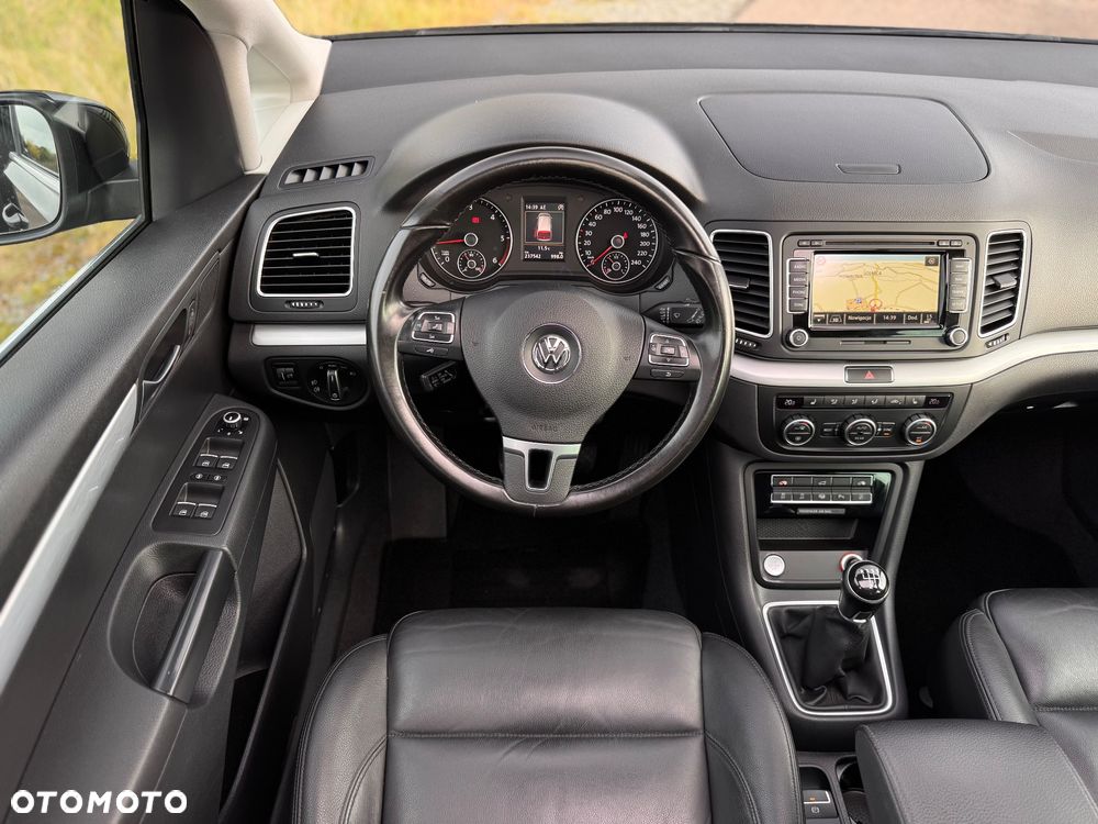 Volkswagen Sharan 2.0 TDI BlueMotion Technology Highline - 28