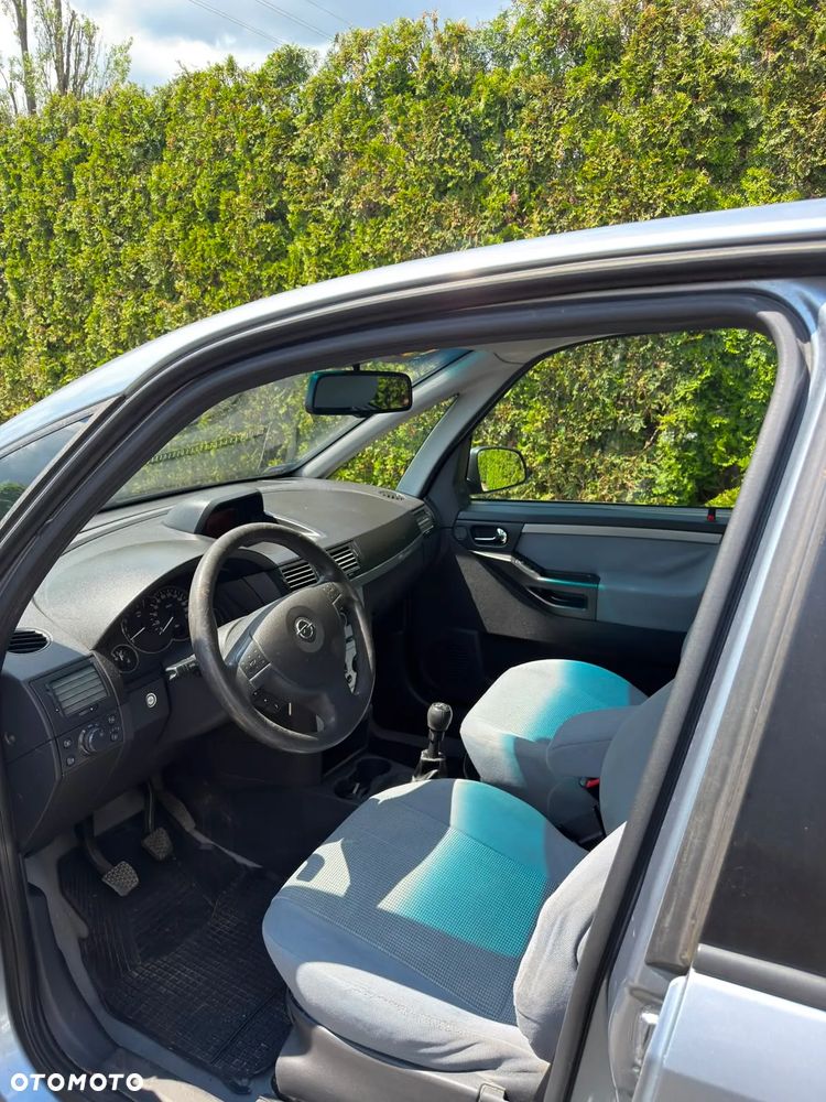 Opel Meriva 1.8 Cosmo - 9