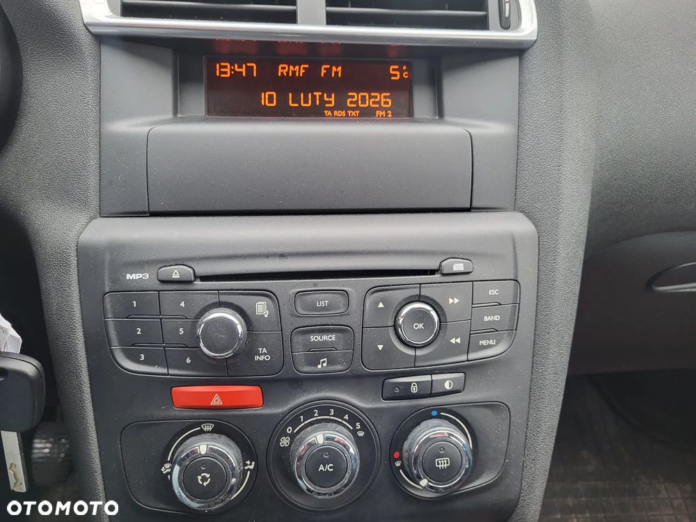 Citroën C4 VTi 95 Attraction - 13