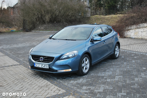 Volvo V40 T2 Momentum