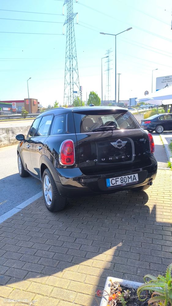 MINI Countryman One D - 4