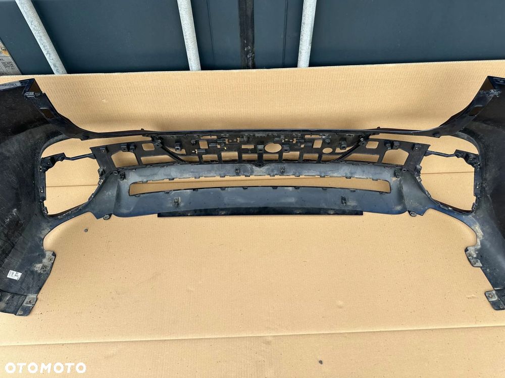 ZDERZAK Genesis GV70 2021 Tylny ORYGINAŁ - 4