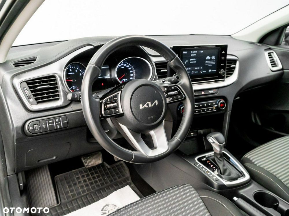 Kia Ceed 1.5 T-GDI M DCT - 19