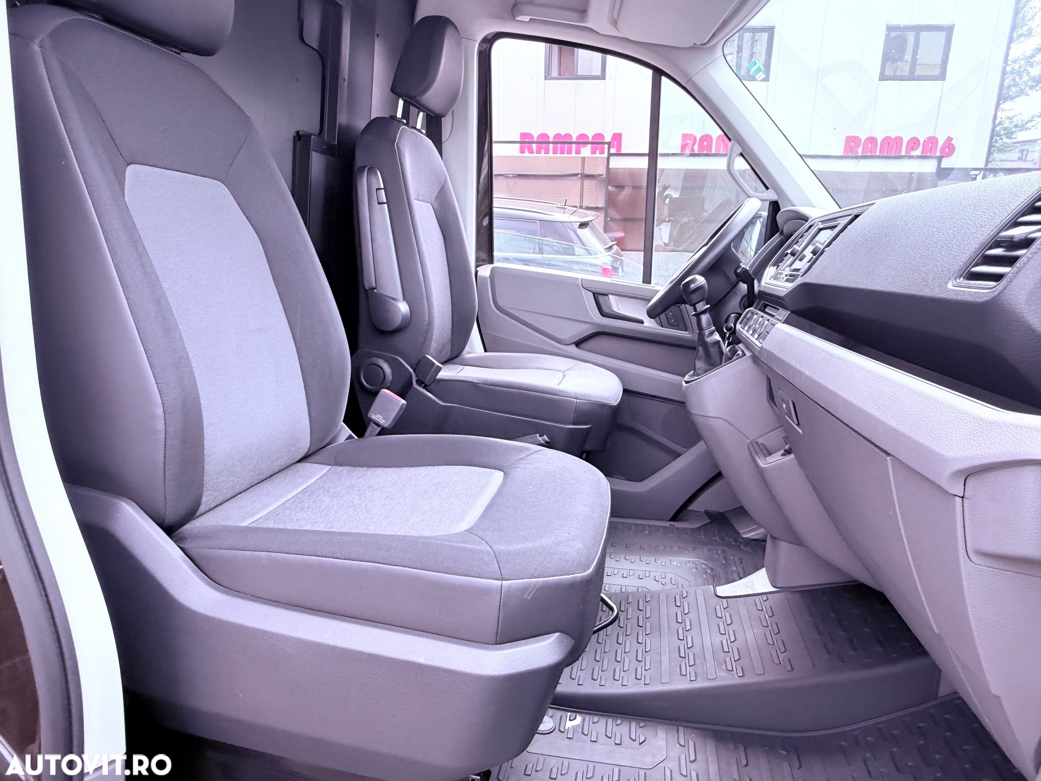 Volkswagen Crafter 3.5 CD Sasiu L3 FWD 103kW - 18