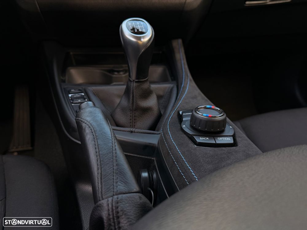 BMW 116 i Pack M - 35