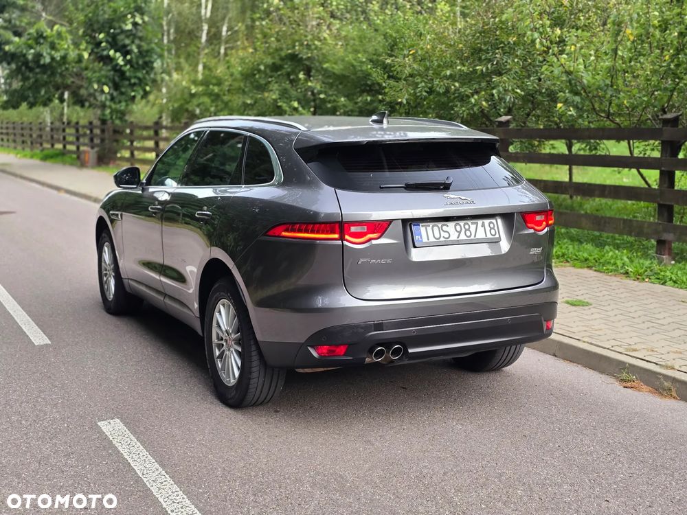 Jaguar F-Pace 20d AWD Prestige - 17